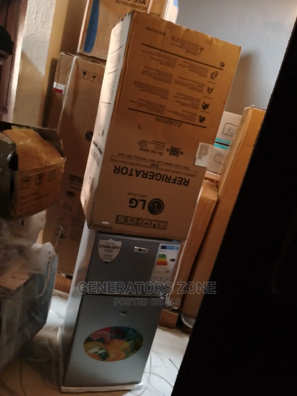 Freestanding Affordable Gs-141sq Top Freezer Refrigerator