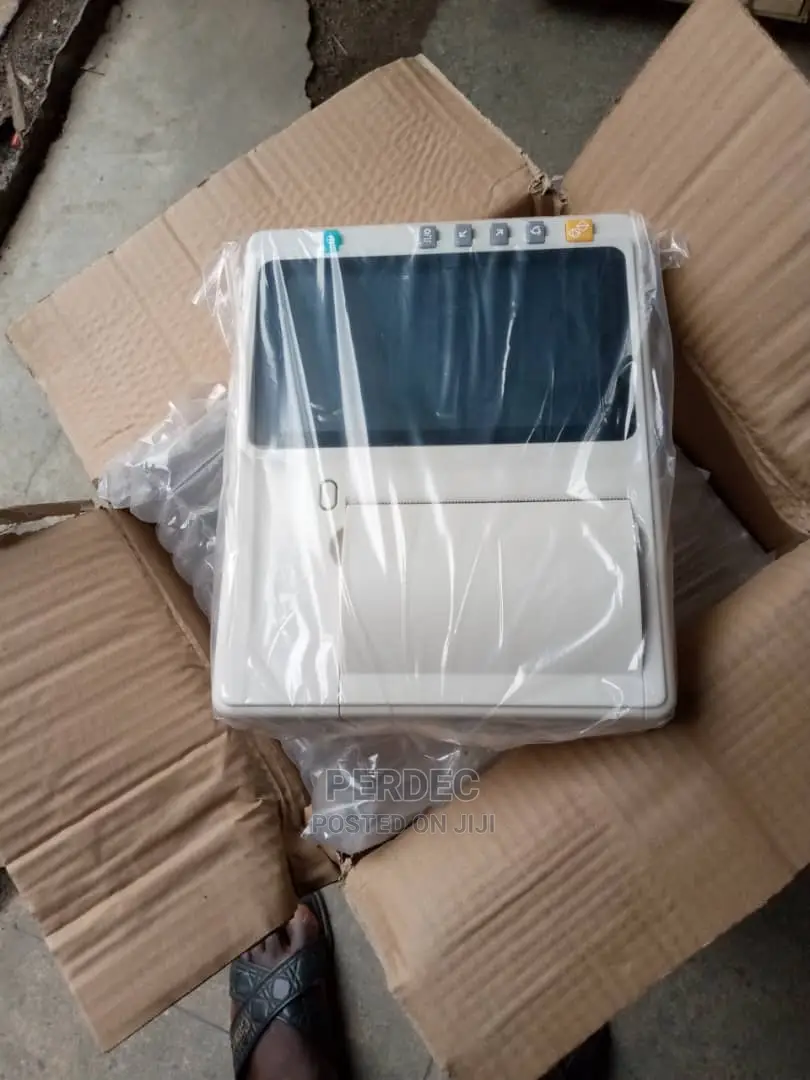 3 Channels ECG Machine With Accessories