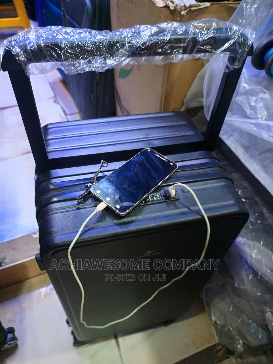 Classic Leaves King Box With USB Port