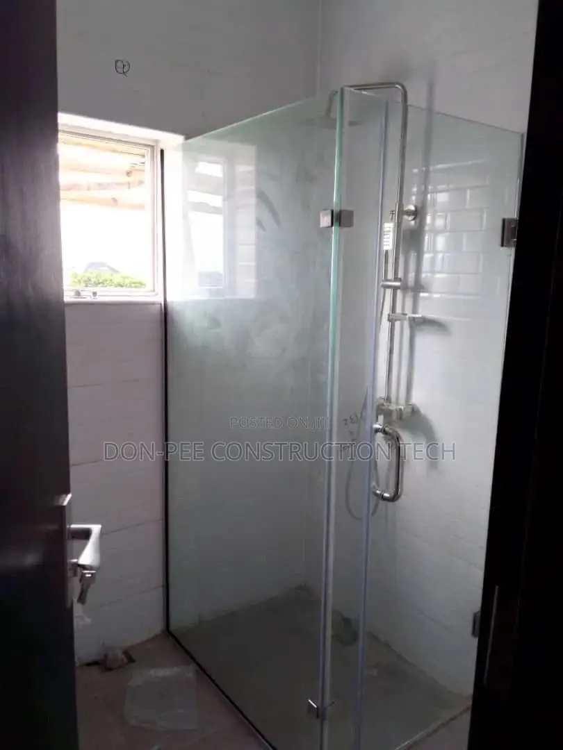 Shower Cubicle Glass
