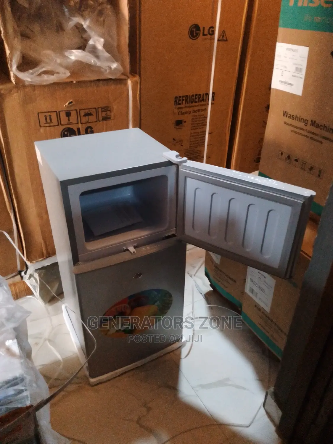 Quality Freestanding LG Gs-141sq Top Freezer Fridge