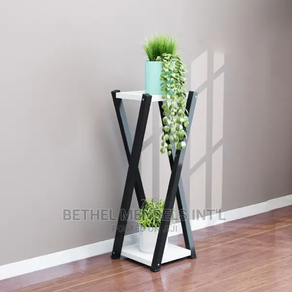 Double Seat Metal Flower Stand/Shelf/Racks for Sales
