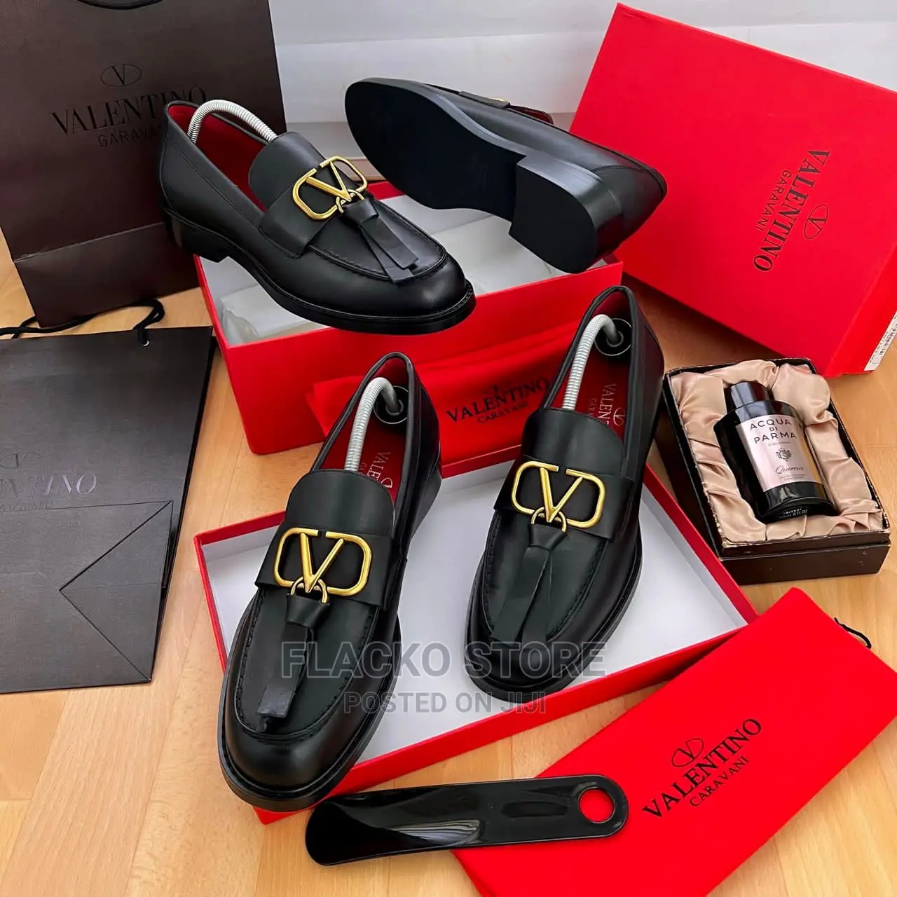 Original Valentino Garavani Classic Leather Shoes