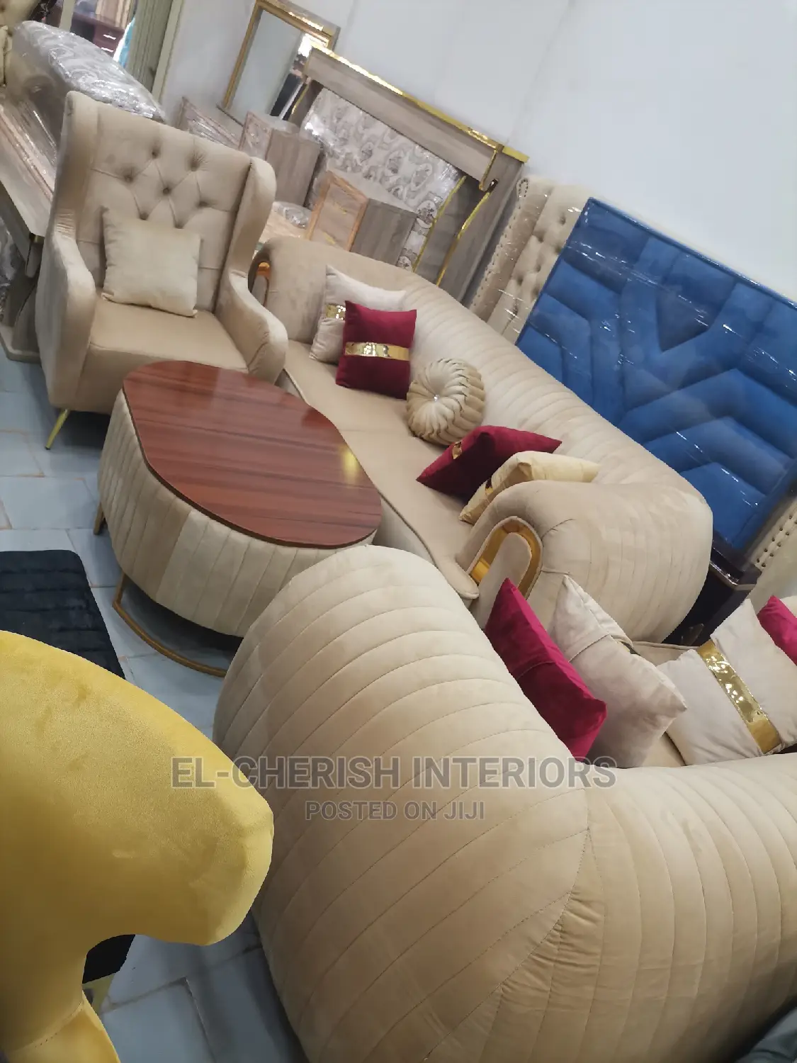 Modern 7 Seater Living Room Fabric Made Royal Sofa Chair.