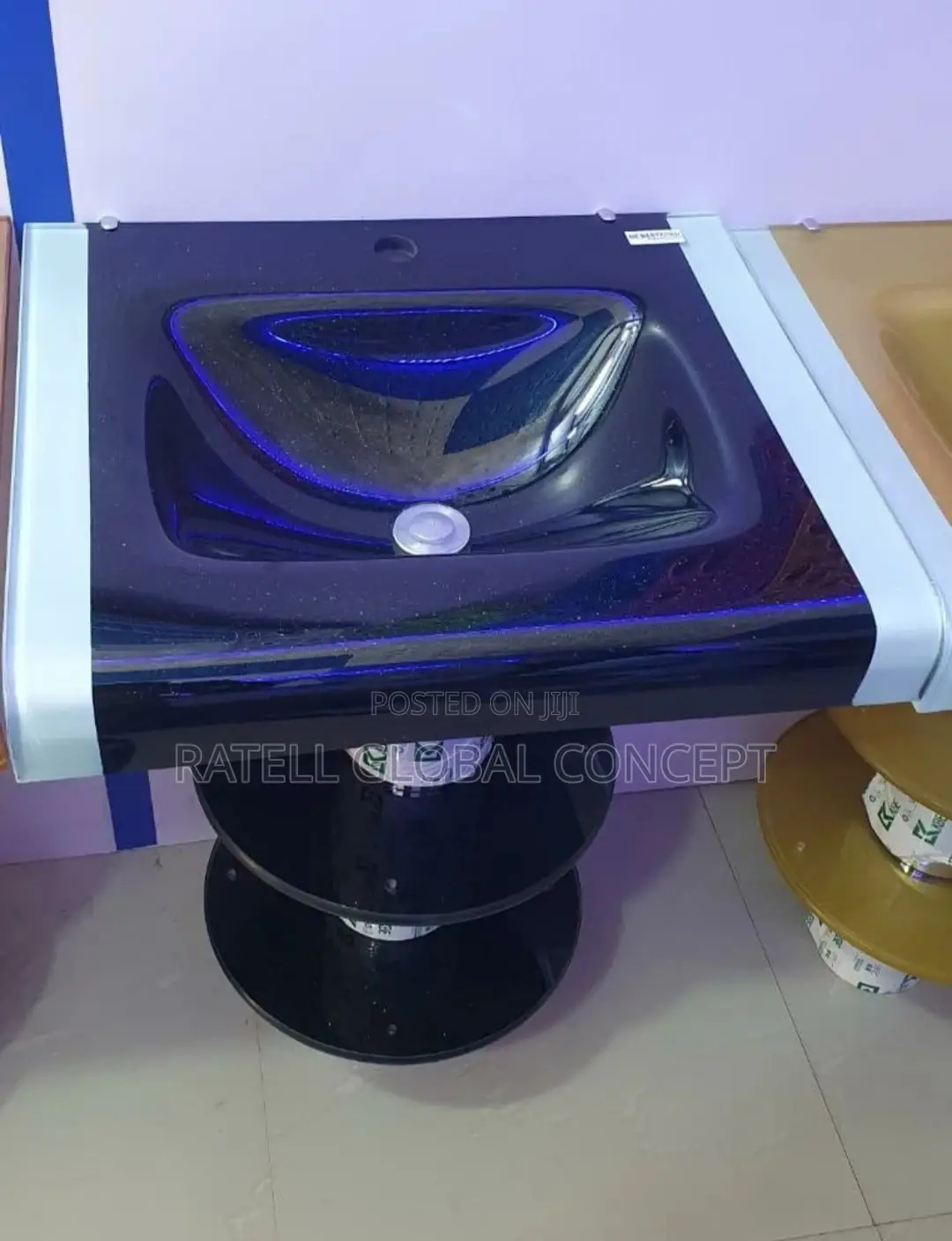 Glass Dining Wash Basin