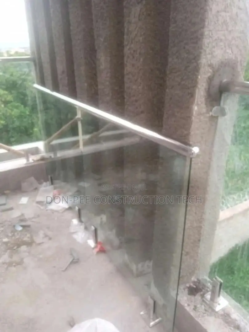 Frameless Glass Handrail
