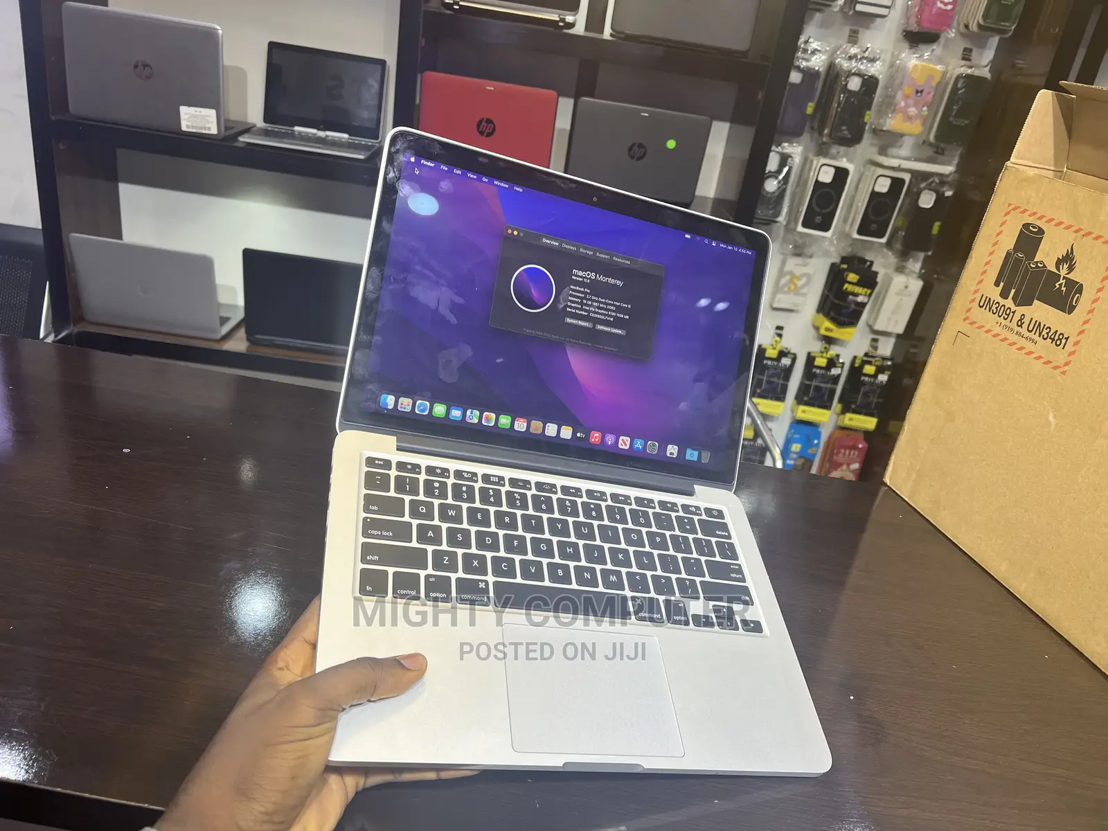 Laptop Apple MacBook Pro 2015 16GB Intel Core I5 SSD 512GB