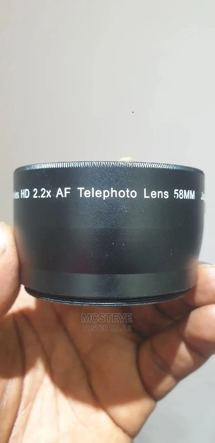 Ultimax Studio Series HD 2.2X AF Telephoto 58MM Lens