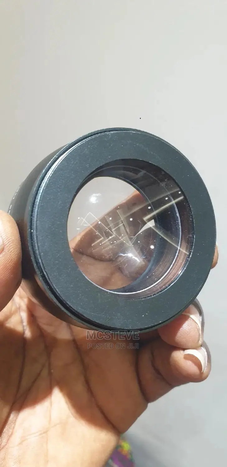 Ultimax Studio Series HD 2.2X AF Telephoto 58MM Lens