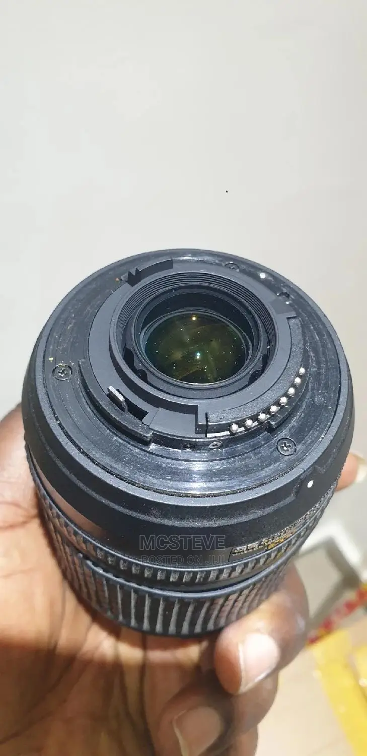 Nikon 18 - 135MM Lens