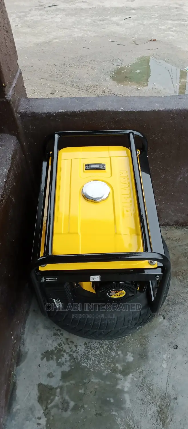 Few Months Old Seminew 2.8KVA SUMEC FIRMAN SPG3000 Generator