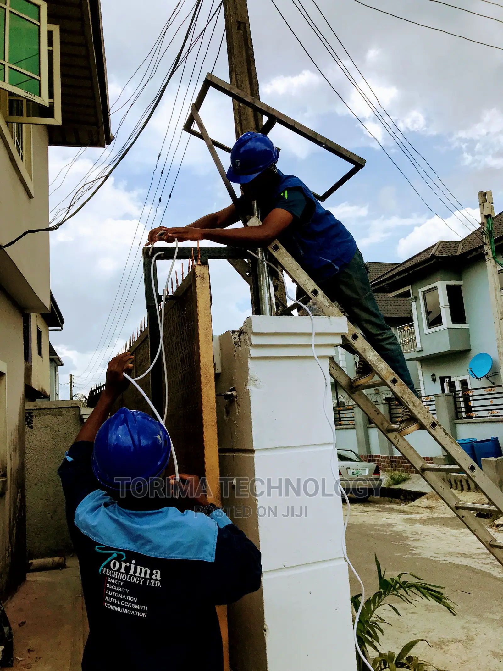 Gate Automation With Solar Panel