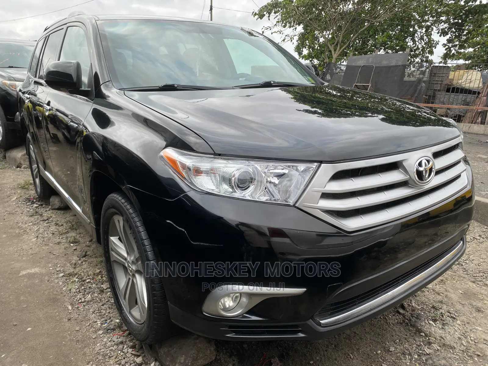 Toyota Highlander Limited 3.5l 4WD 2013 Black