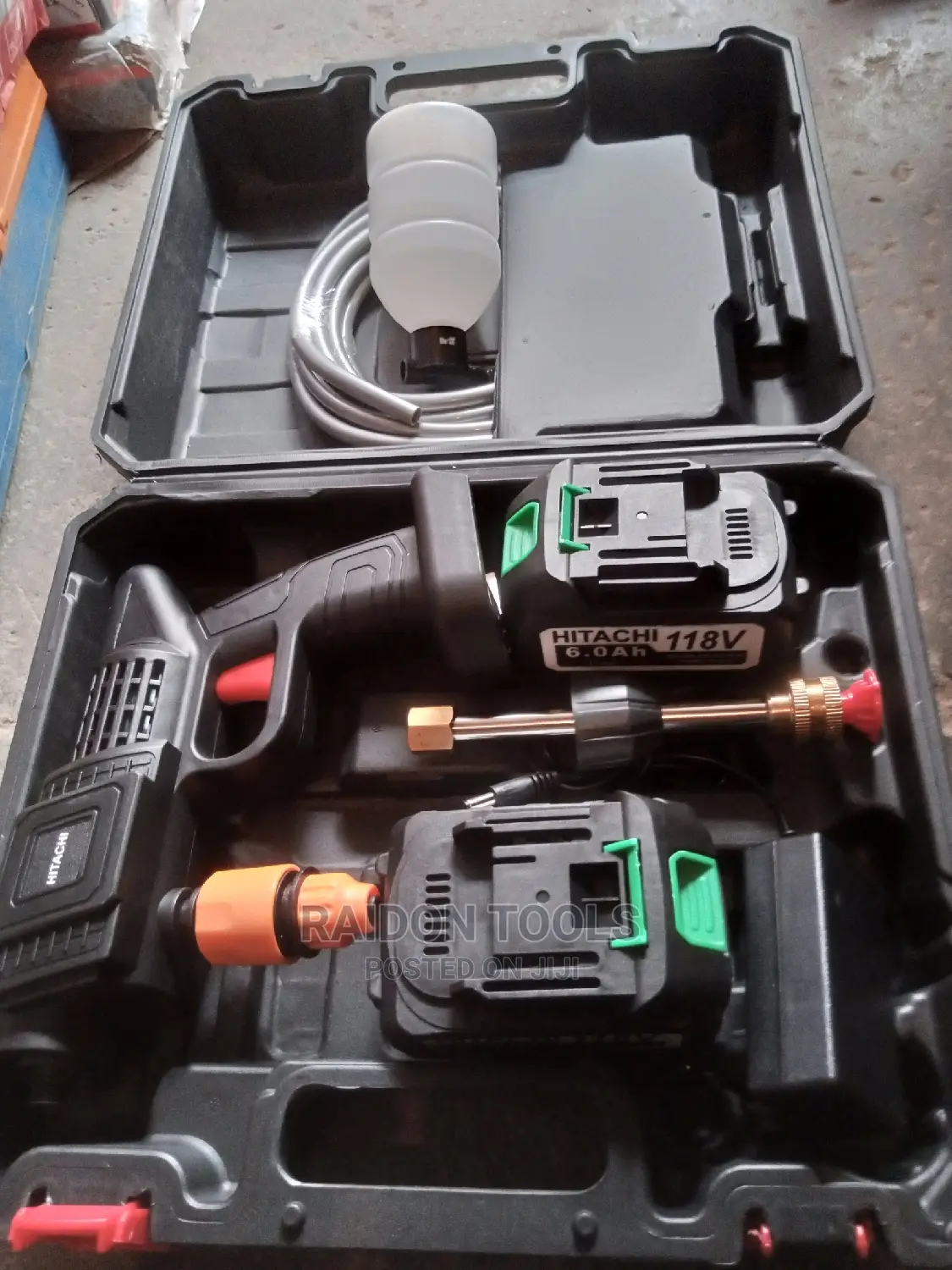 Cordless Car Pressure Washer 118v/ 6.0AH Battery (Hitachi)