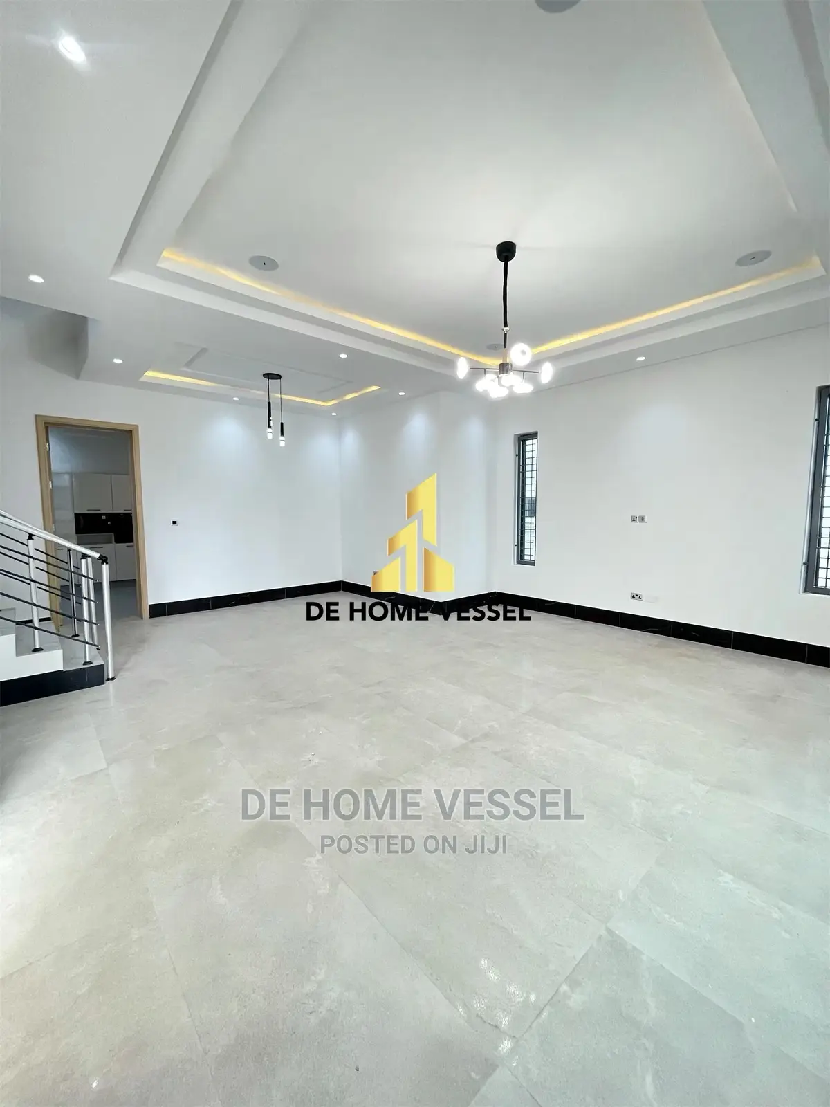 6bdrm Duplex in Ikate for sale