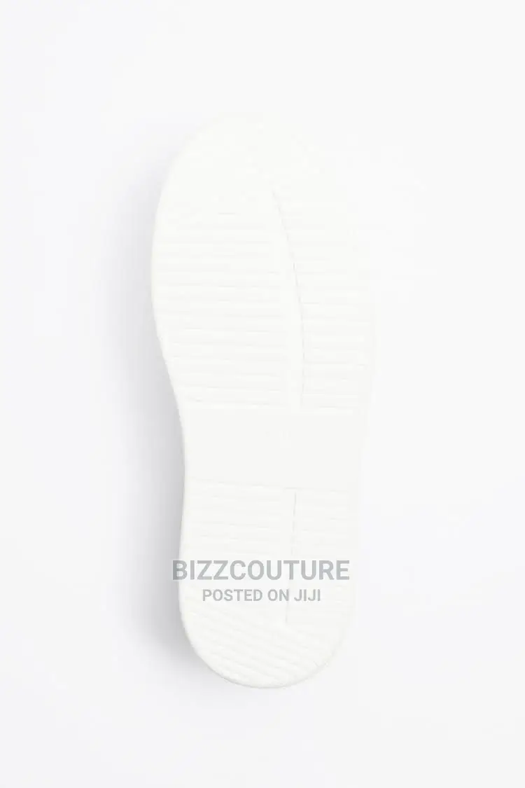 Original ZARA Leather Sneakers Available in Store