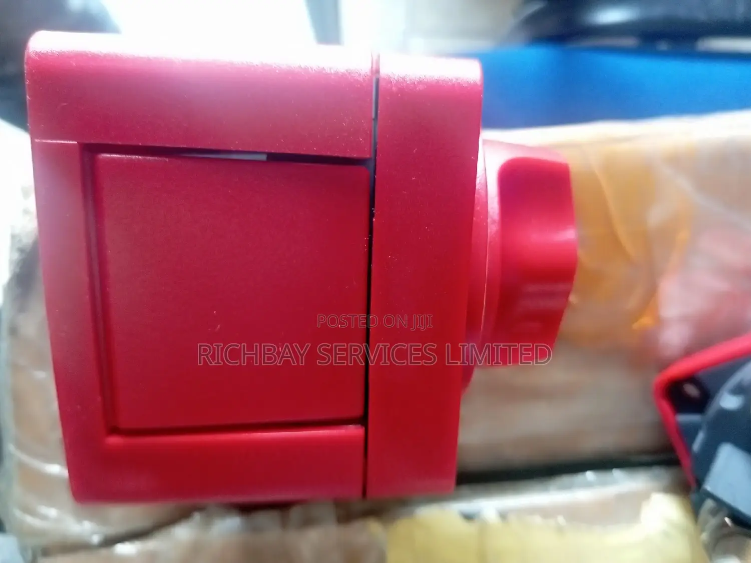 Battery Cut Off Switch