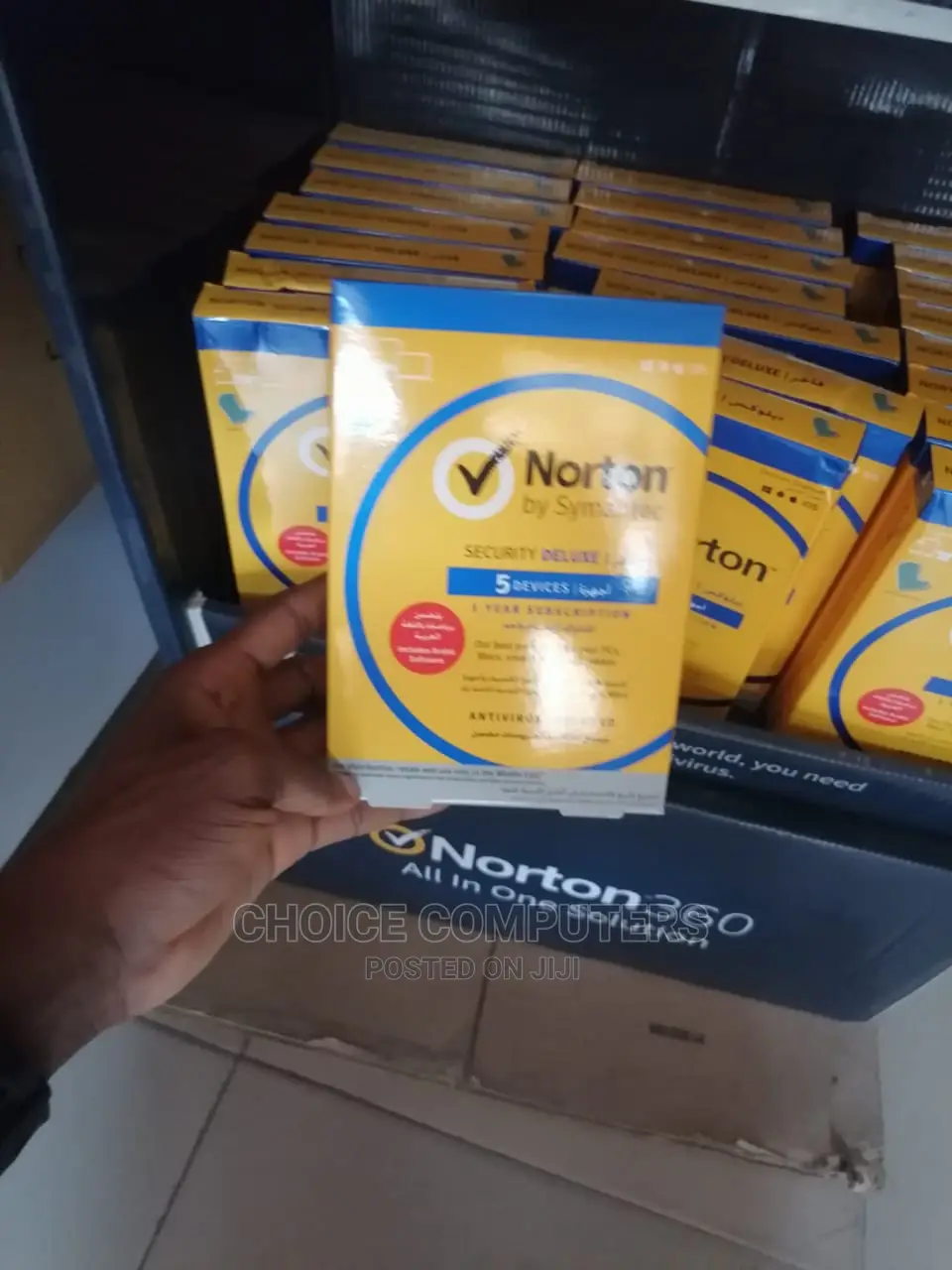Norton Security Deluxe 5 Users