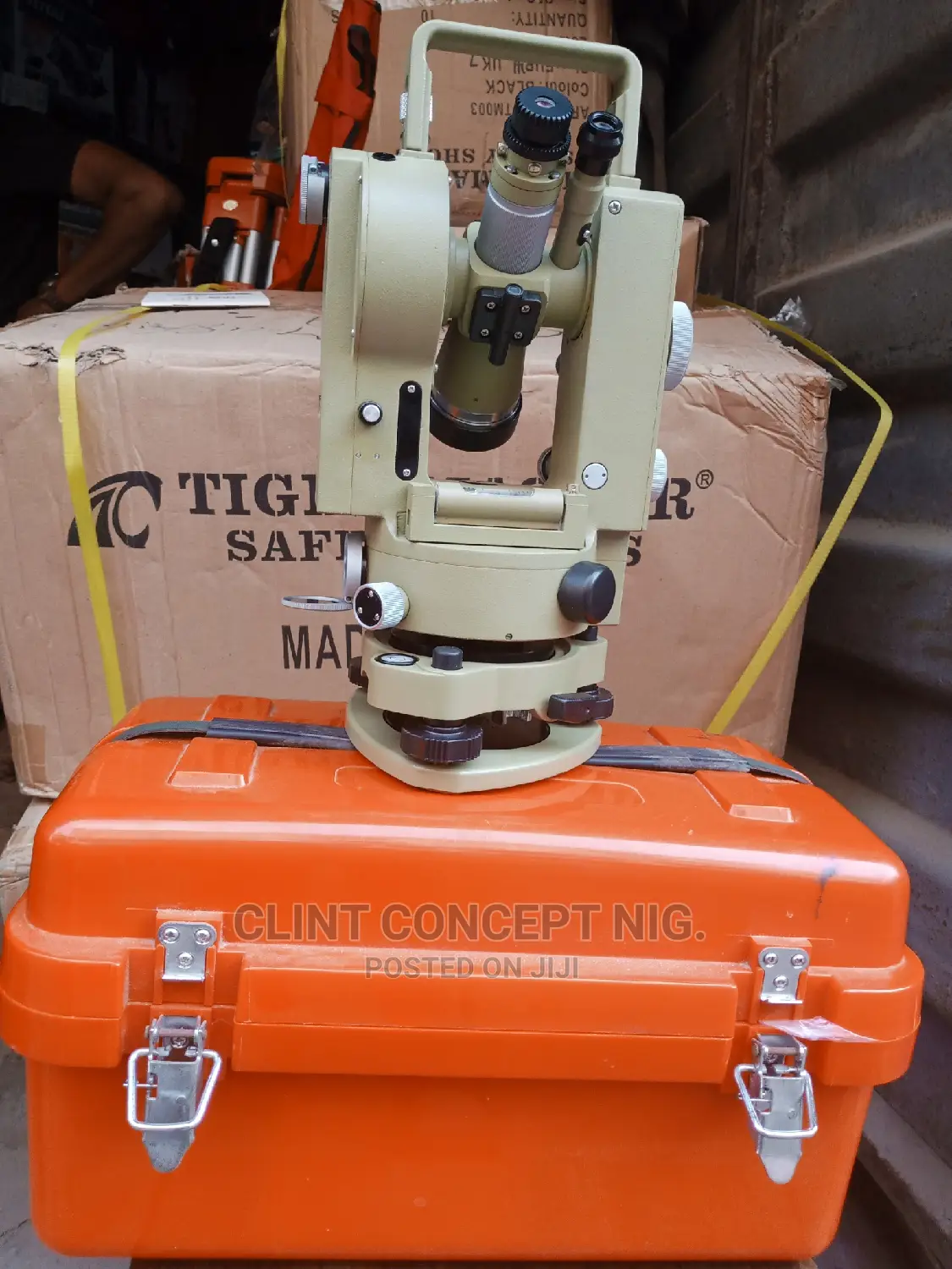 Analog Theodolite