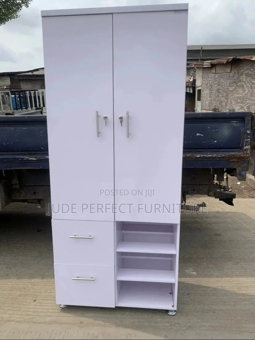32 Inches by 6ft Wardrobe