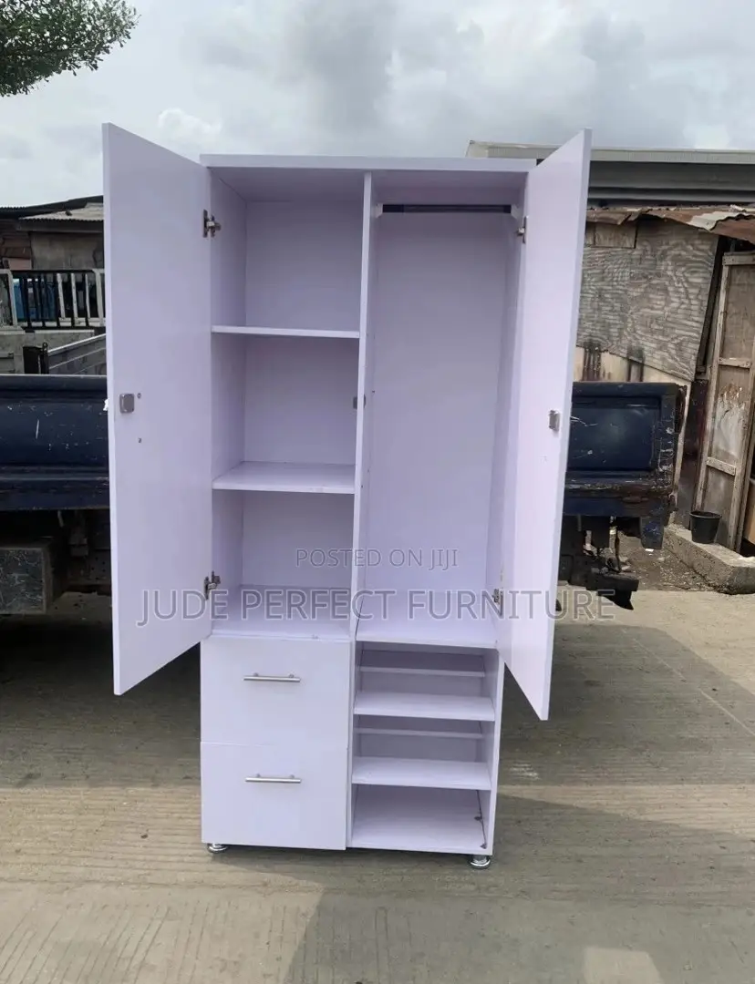 32 Inches by 6ft Wardrobe