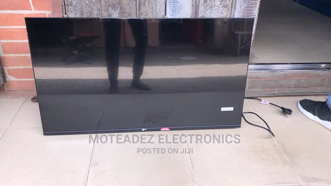 Lg 43" Uhd Frameless Smart Led Tv (43uq700) 2yr Wranty