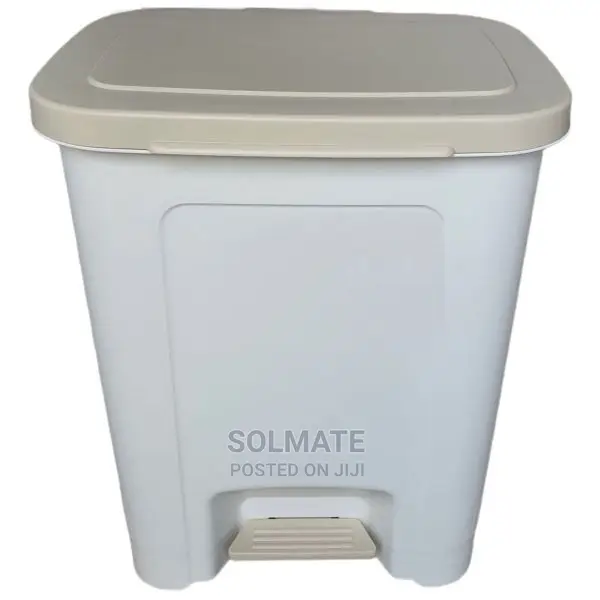 25 Litres Trashmi Plastic Foot Pedal Step-on Waste Bin
