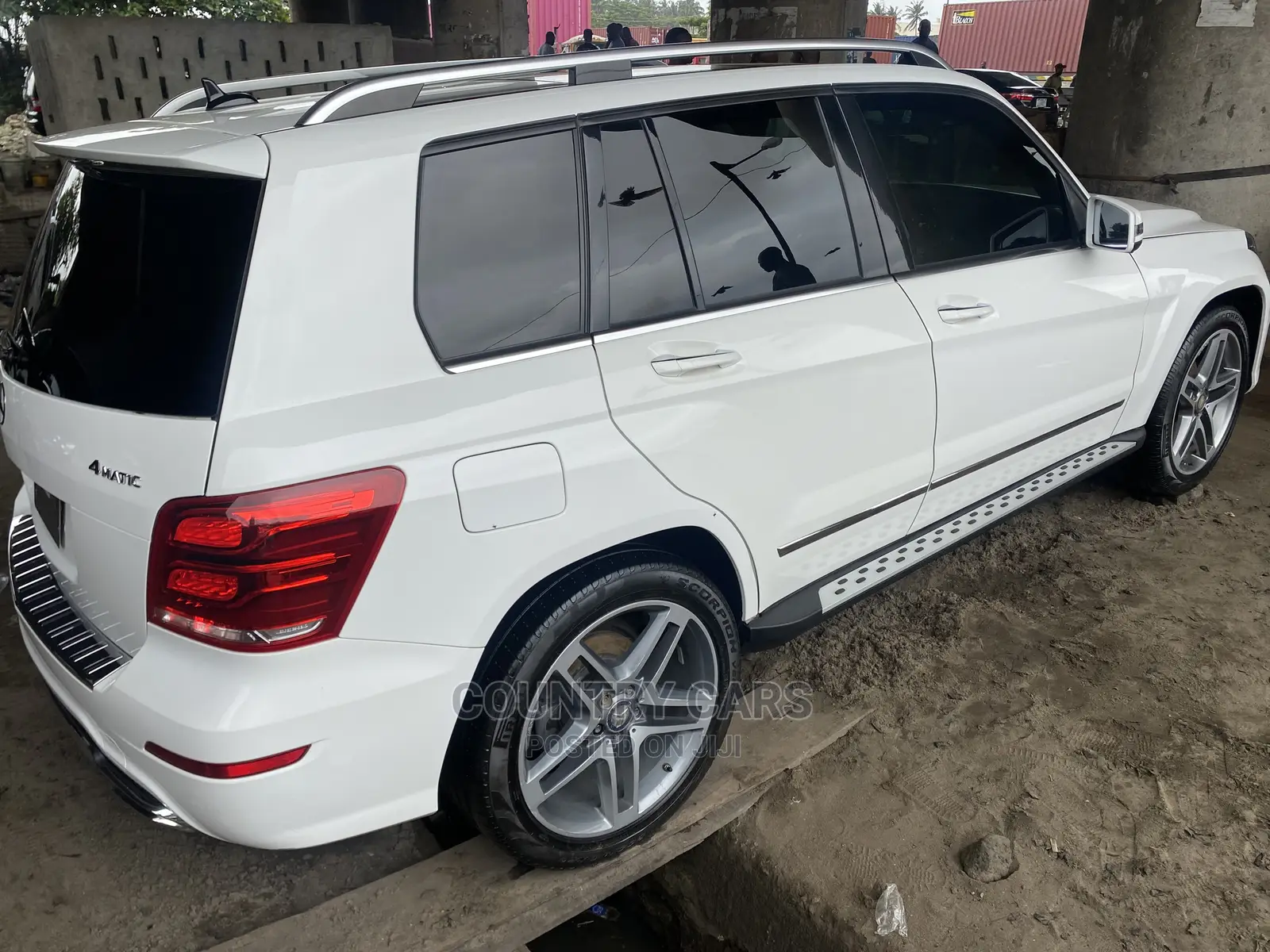 Mercedes-Benz GLK-Class 350 4MATIC 2014 White
