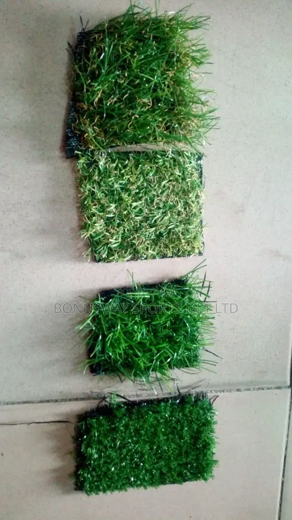 Original & High Quality Artificial Soccer/Football Grass Carpet.