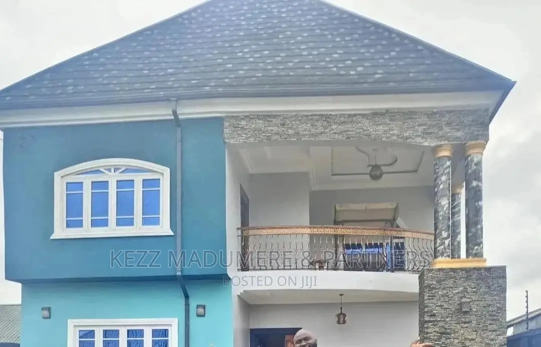 6bdrm Duplex in Elikpokpodu,, Port-Harcourt for sale