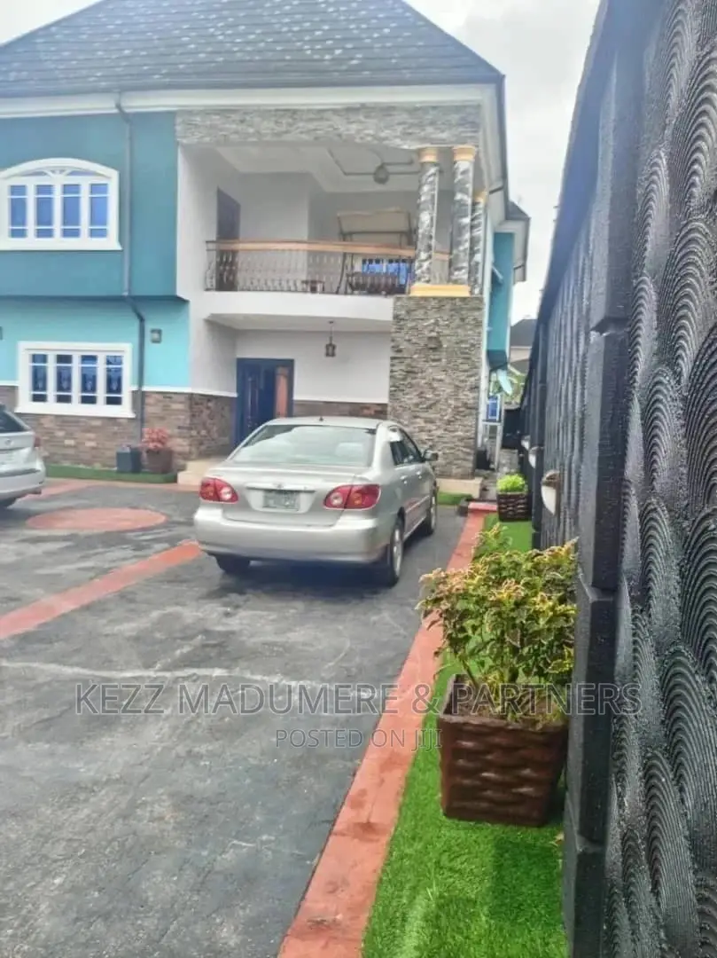 6bdrm Duplex in Elikpokpodu,, Port-Harcourt for sale