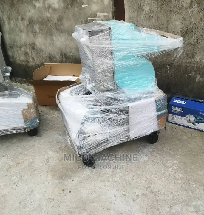 Plastic Crusher Machine