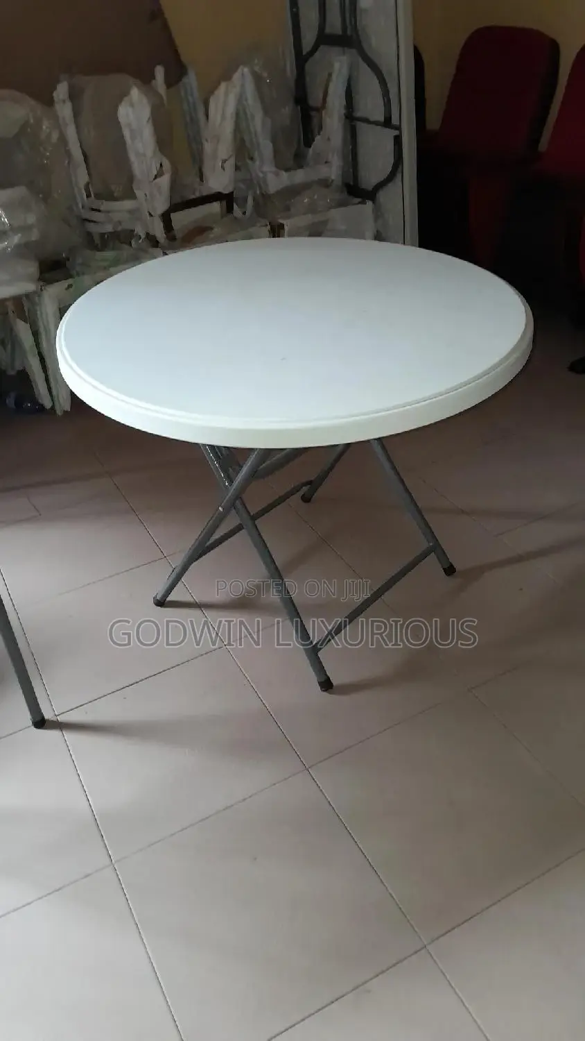 3 Feet Round Table