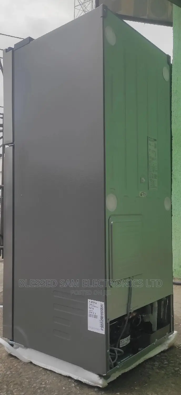 LG 272L Inverter Double Door Super Freezing Ice Maker 2yrs
