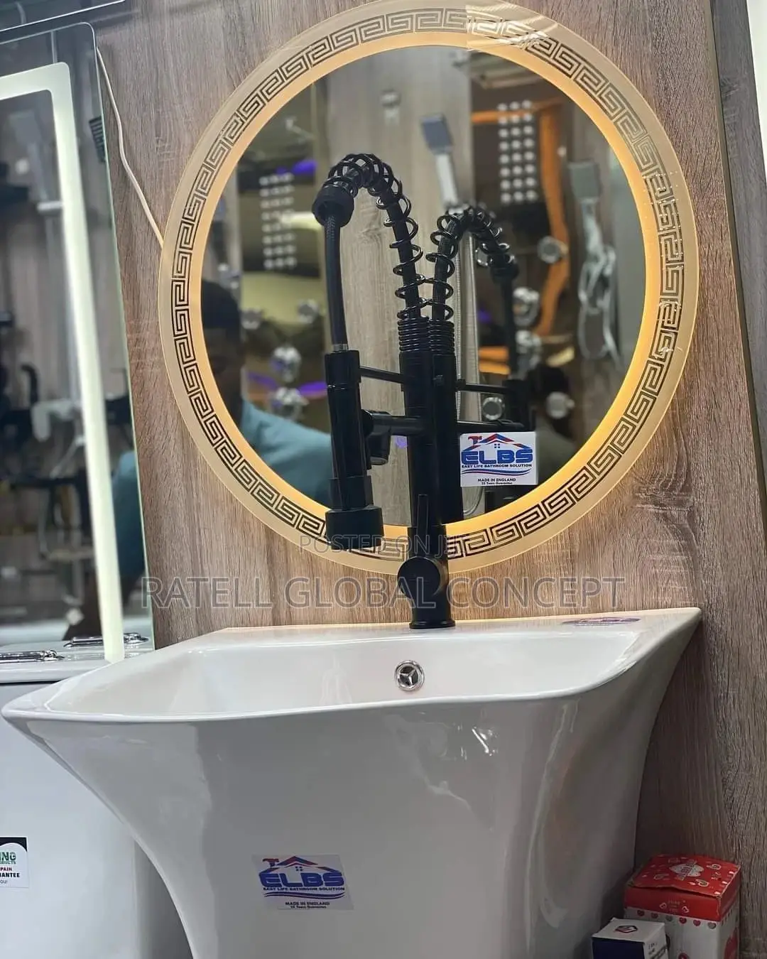 One Piece Wall-hung Wash Basin