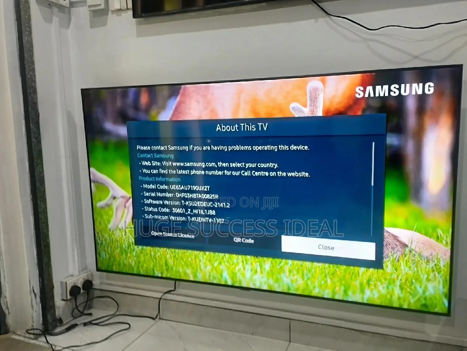 Samsung 65" AU7100 Series Premium Crystal UHD Smart TV