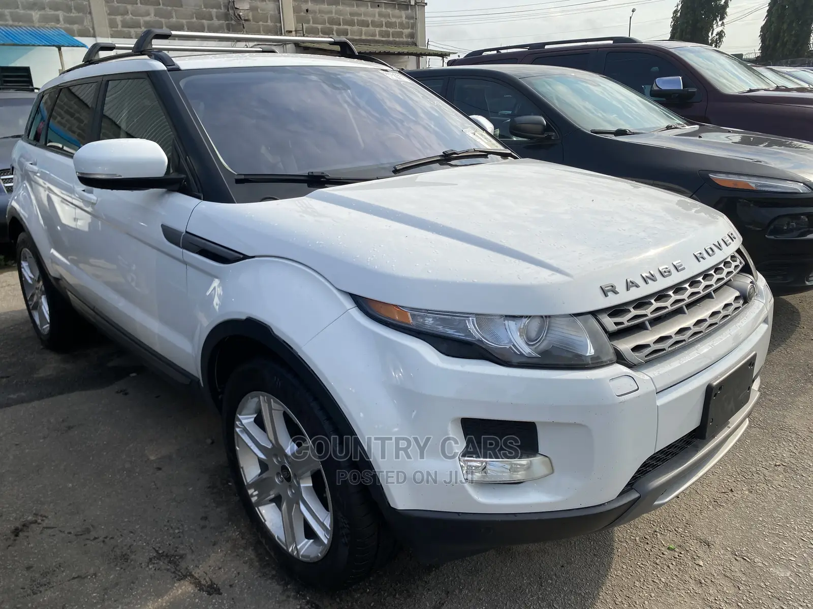 Land Rover Range Rover Evoque Pure AWD 5-Door 2013 White