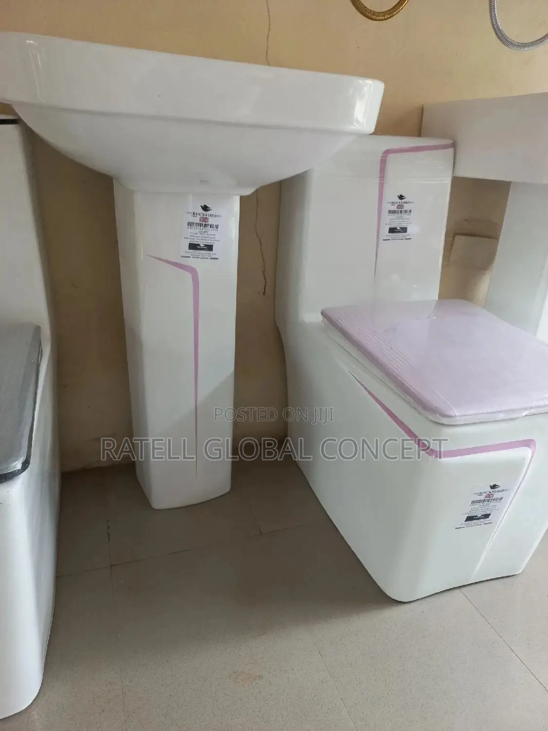 Rockford Luxury Executive Toilet (Pink and White)
