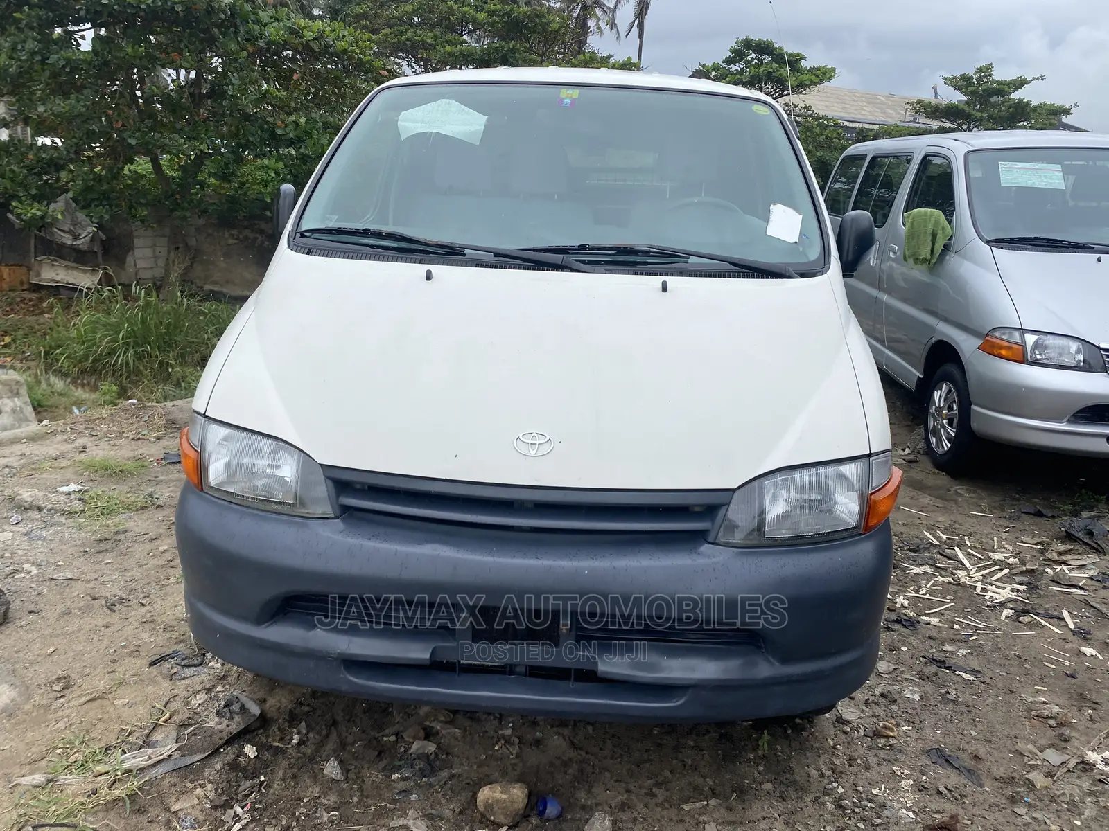 Toyota HiAce 2008 White