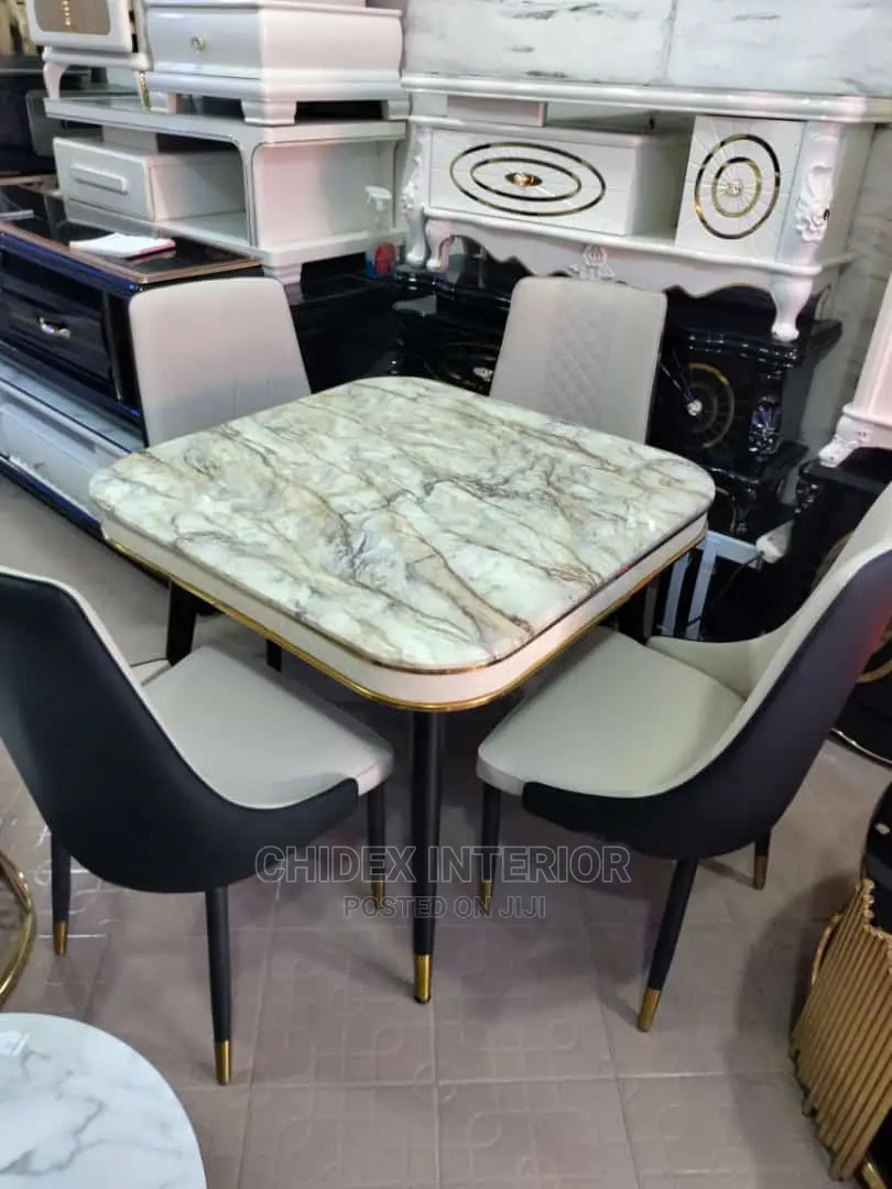 Classic Marble Dining Table 4 Seaters