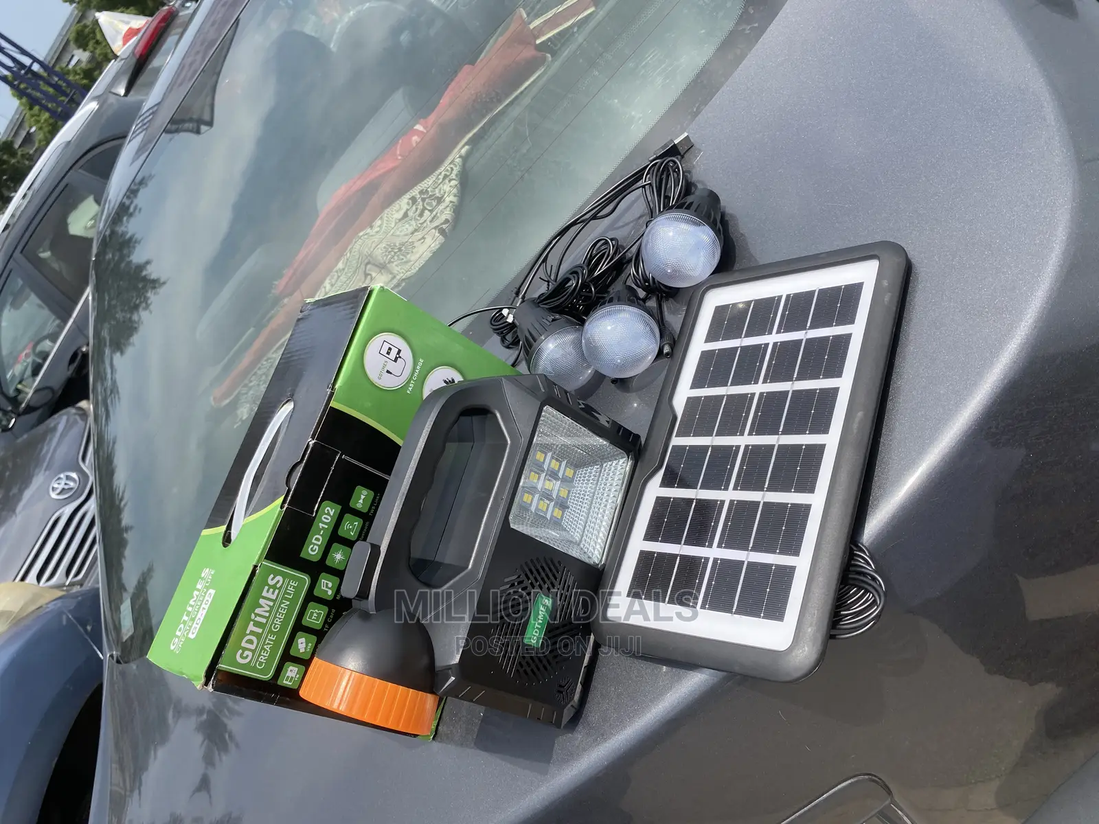 Unique Solar Fm Radio Power Bank 3 Bulbs System