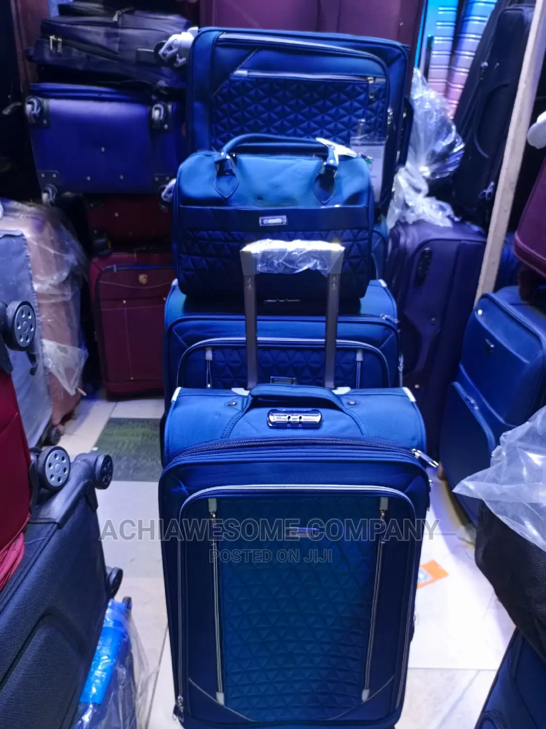 Set Of 5 Star Express Traveling Box.
