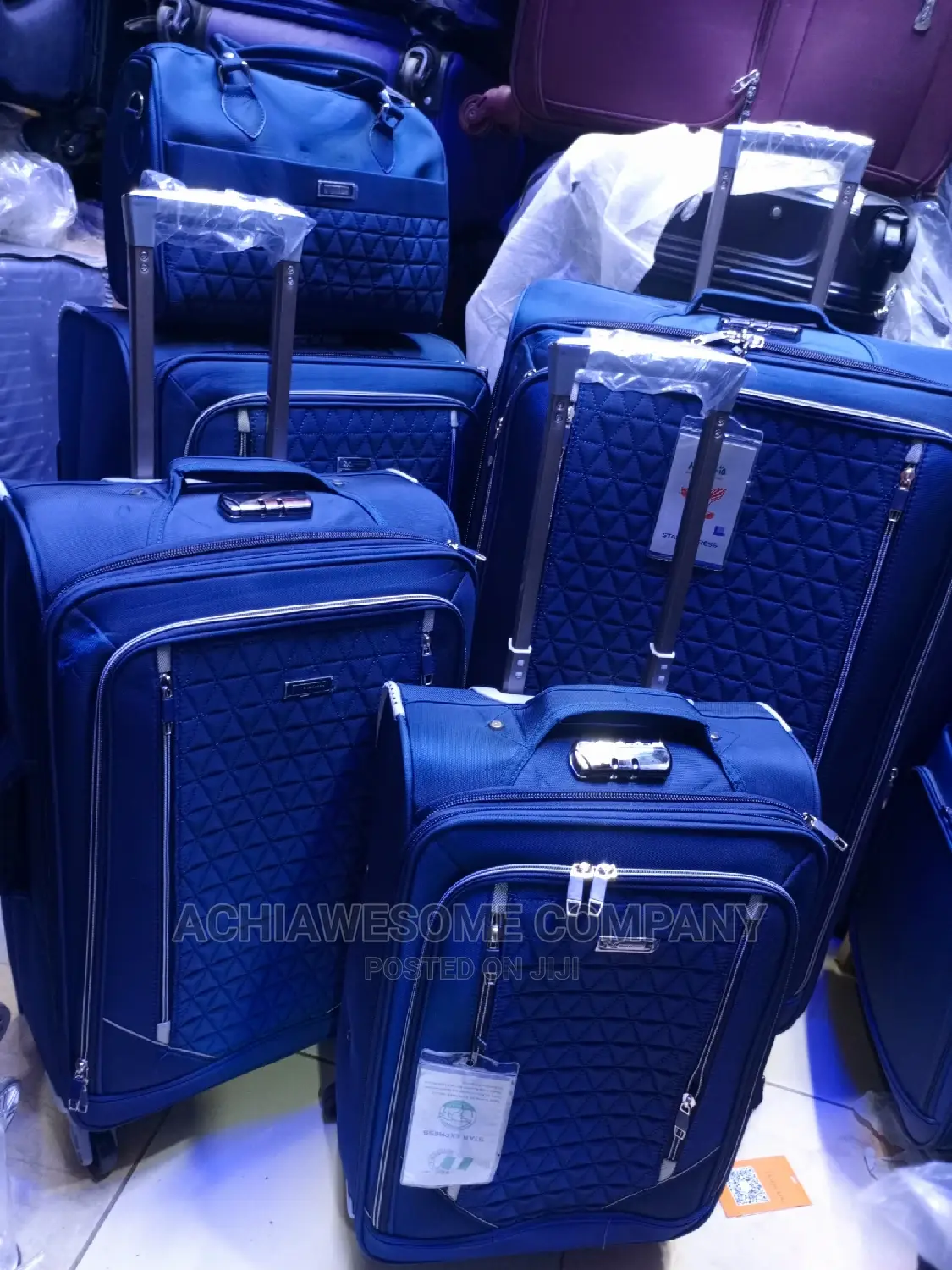 Set Of 5 Star Express Traveling Box.