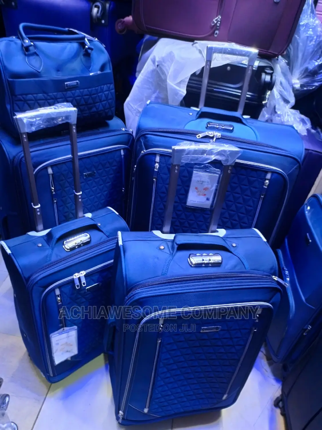 Set Of 5 Star Express Traveling Box.