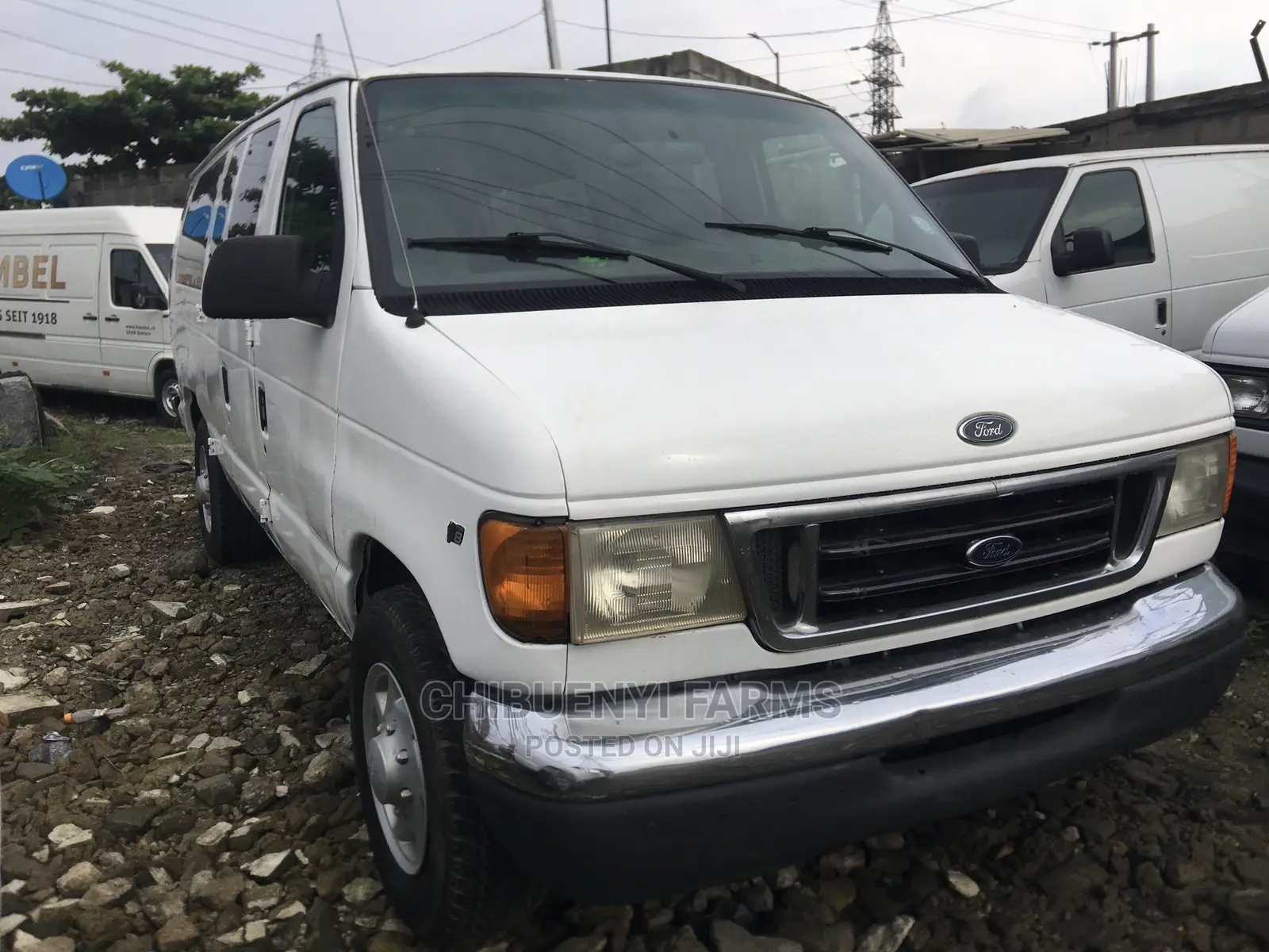 Ford E350 2004 White