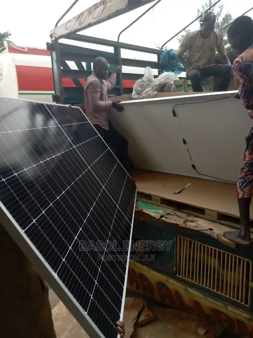 Brand New 550w Solar Panels