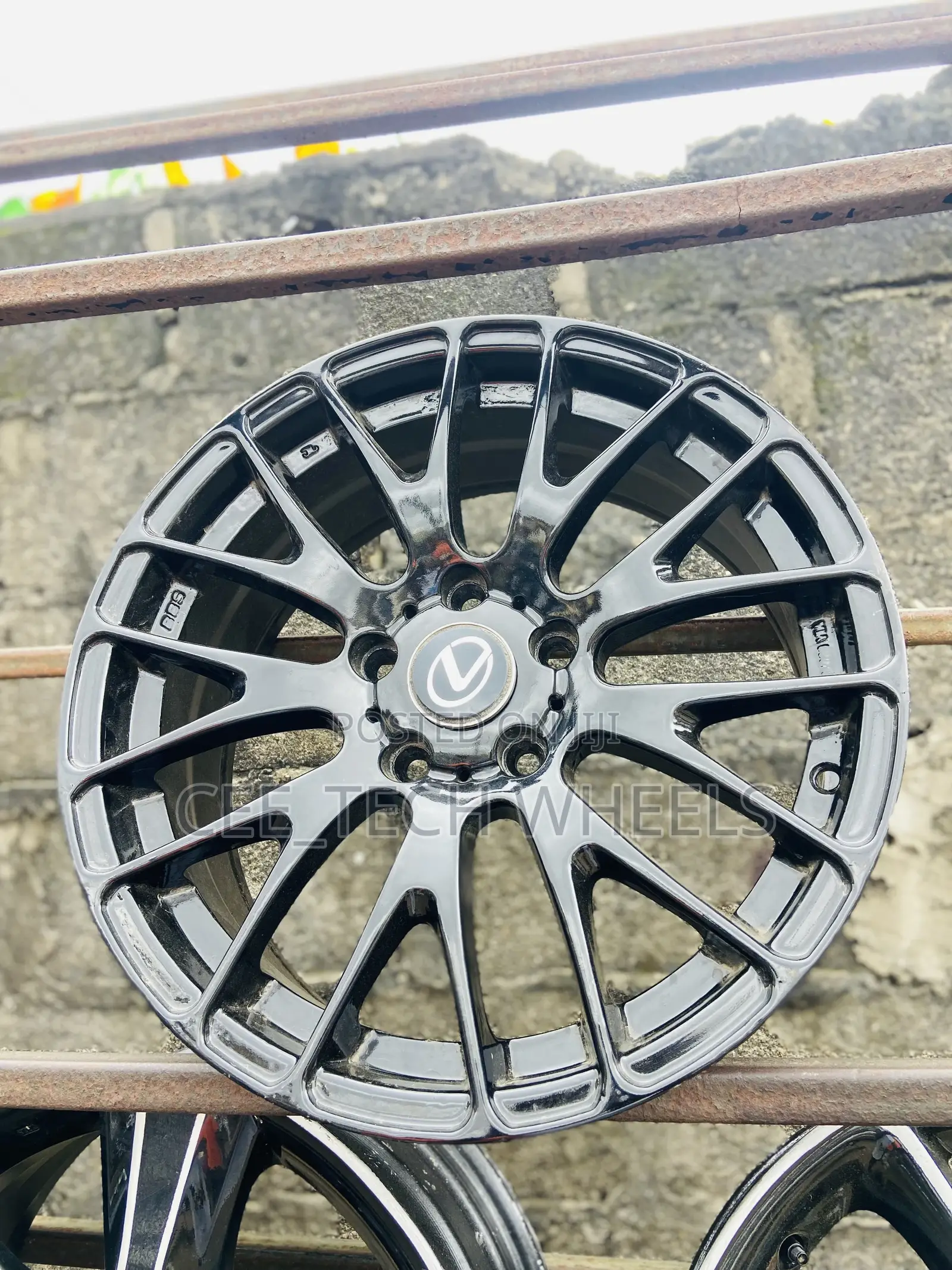 17 Inch Lexus