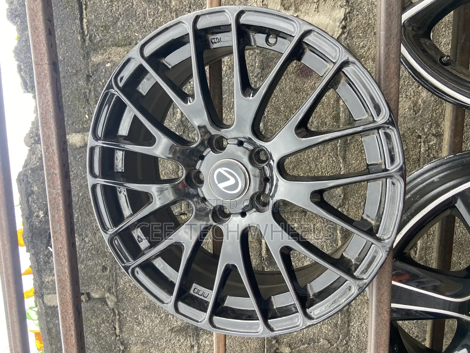 17 Inch Lexus