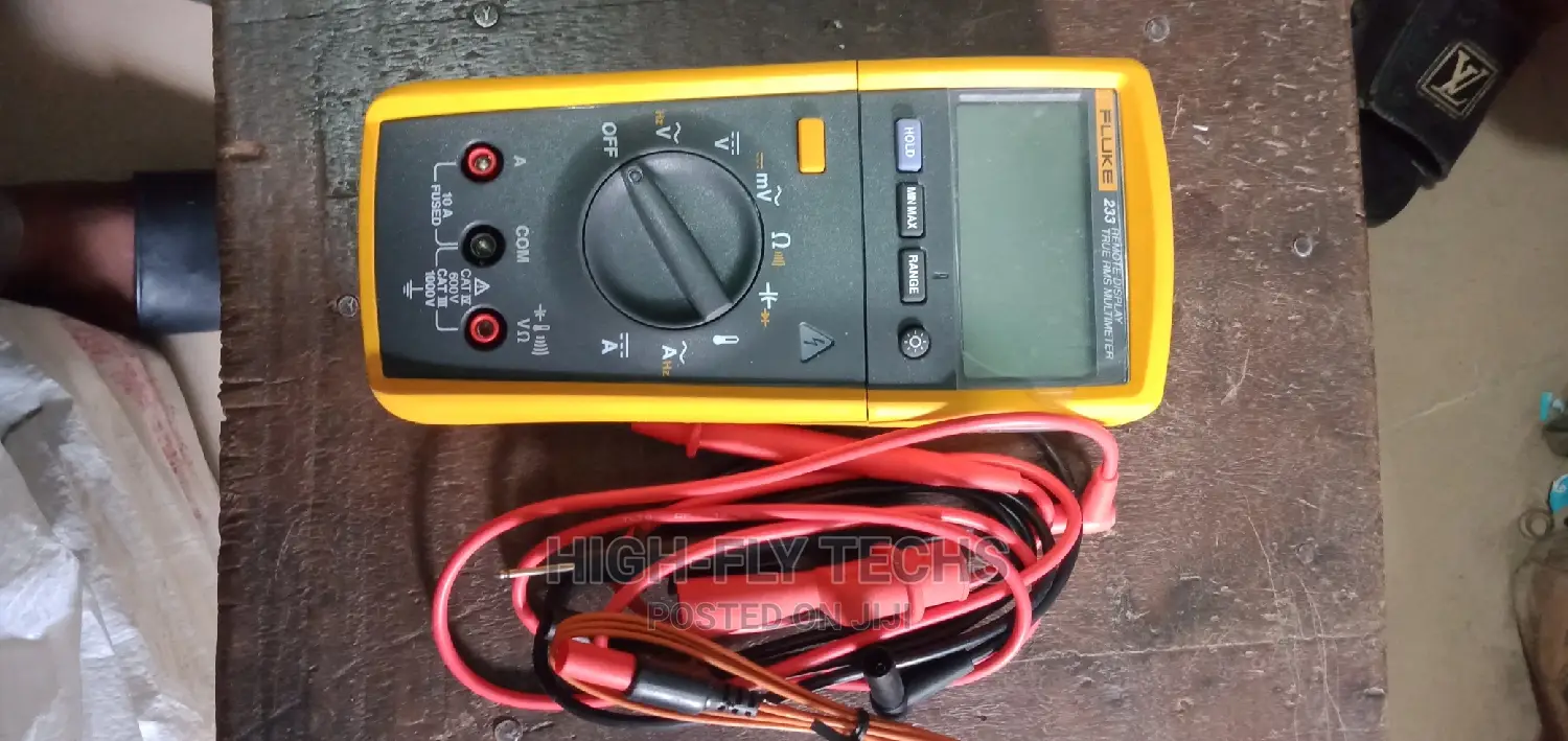 Fluke 233 Remote Display Digital Multimeter