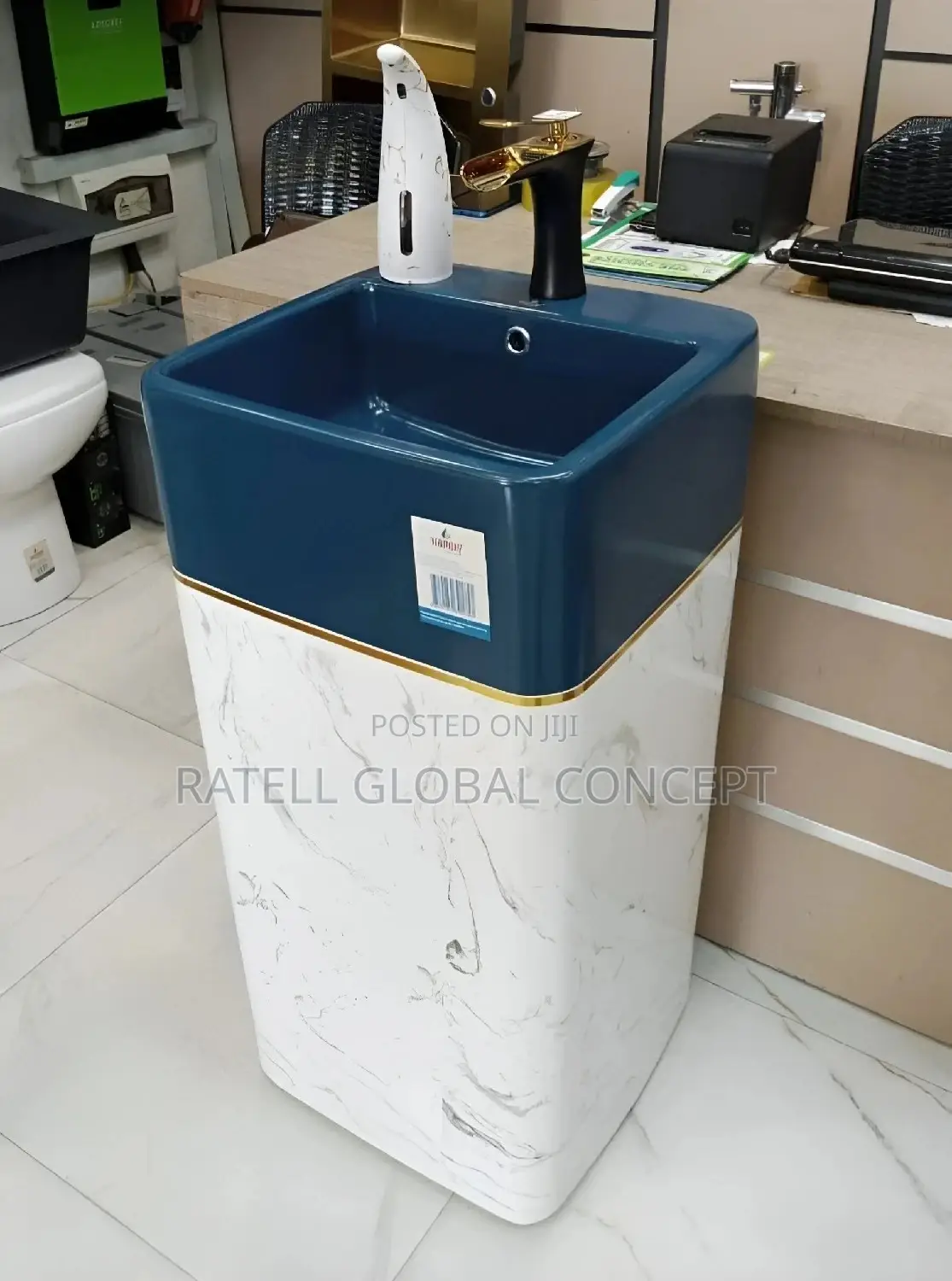 FREE STAND Luxury Wash Hand Basin